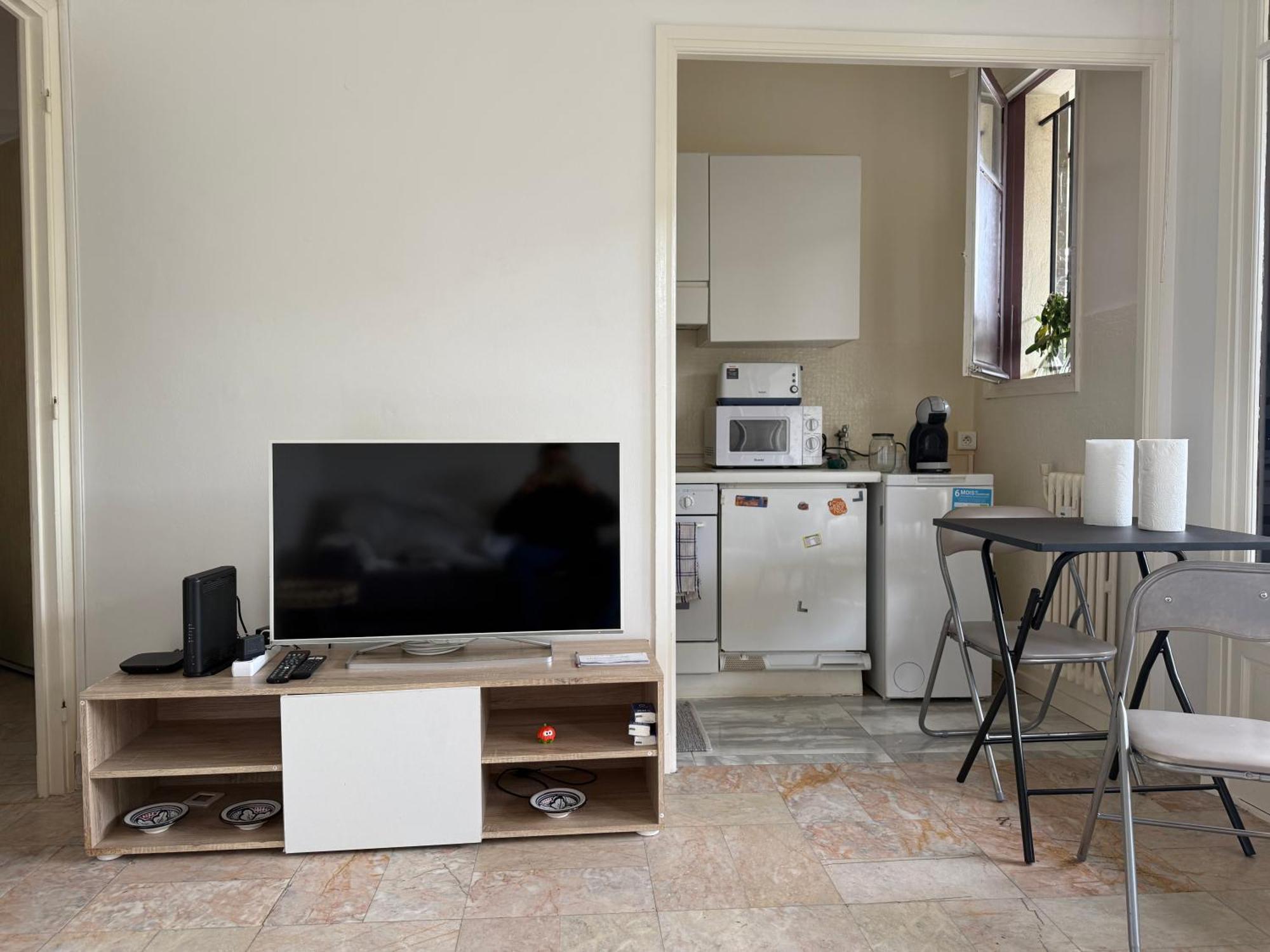 Studio Calme A Deux Pas De La Mer Avec Jardin Et Parking Prive Beaulieu-sur-Mer Ngoại thất bức ảnh